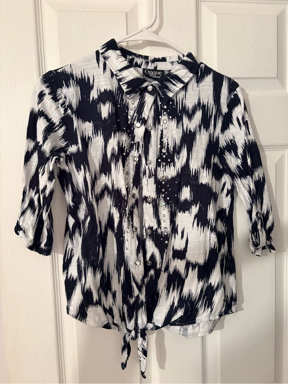 Onque Casuals Navy & White Tie-Front Button 3/4 Sleeve Blouse Size S